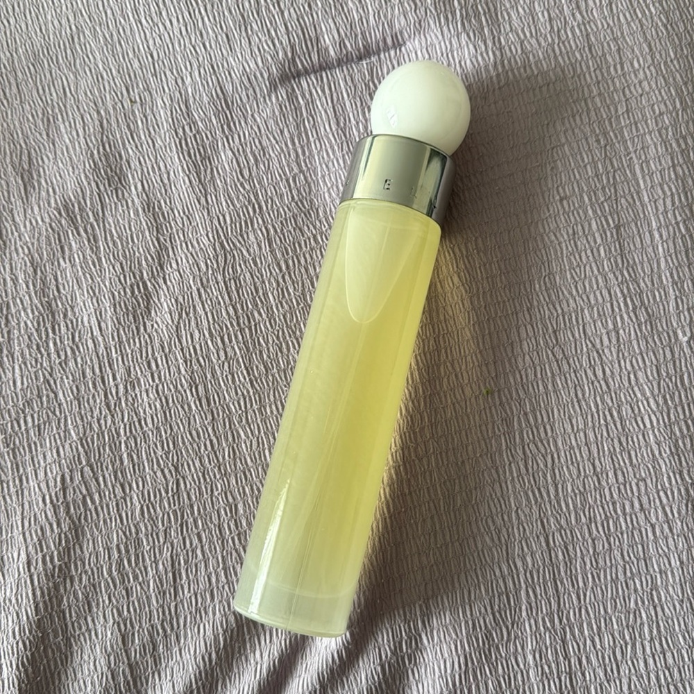 Perry Ellis Eau de Toilette Spray